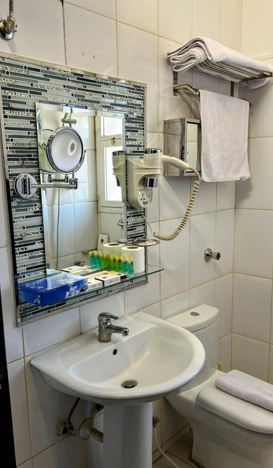 Al Mokhmalia Serviced Apartments Медина Екстериор снимка