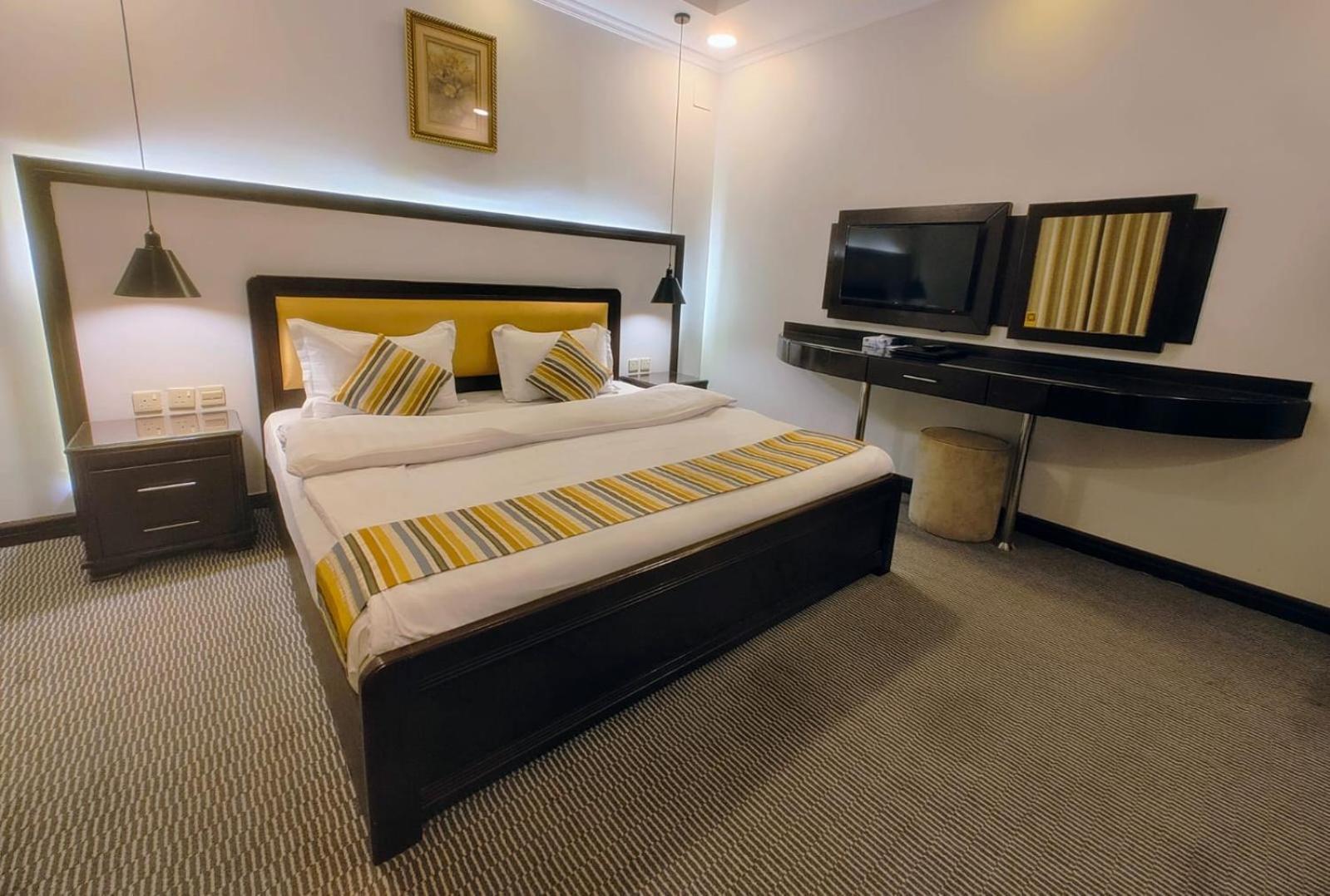 Al Mokhmalia Serviced Apartments Медина Екстериор снимка
