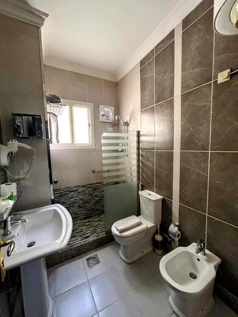 Al Mokhmalia Serviced Apartments Медина Екстериор снимка