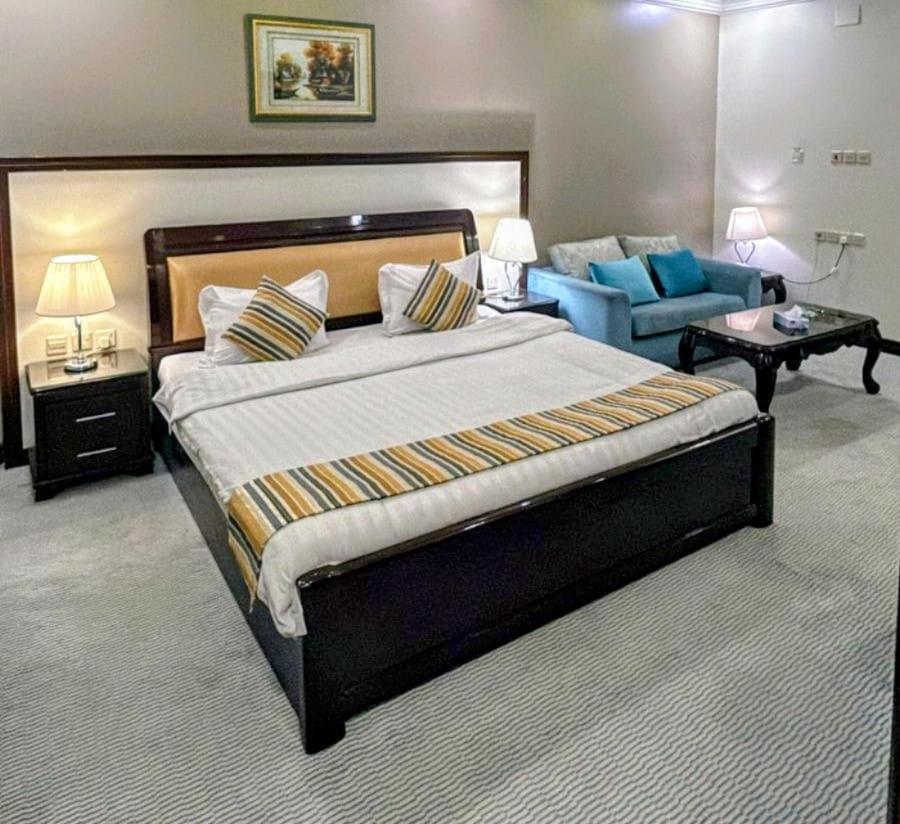 Al Mokhmalia Serviced Apartments Медина Екстериор снимка