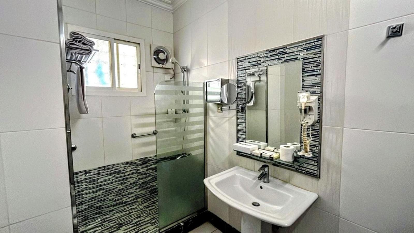 Al Mokhmalia Serviced Apartments Медина Екстериор снимка