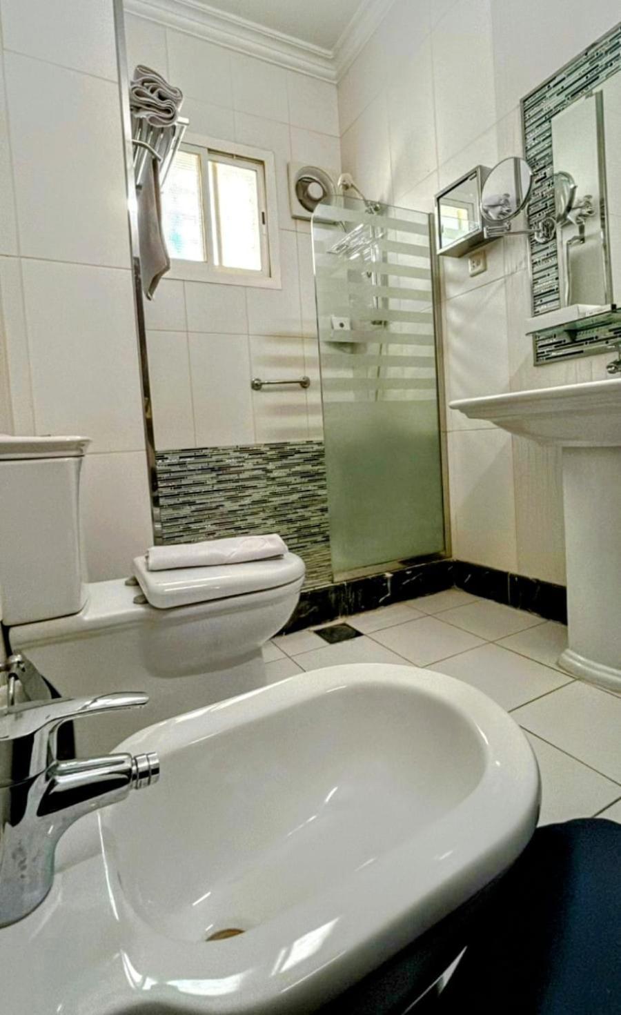 Al Mokhmalia Serviced Apartments Медина Екстериор снимка